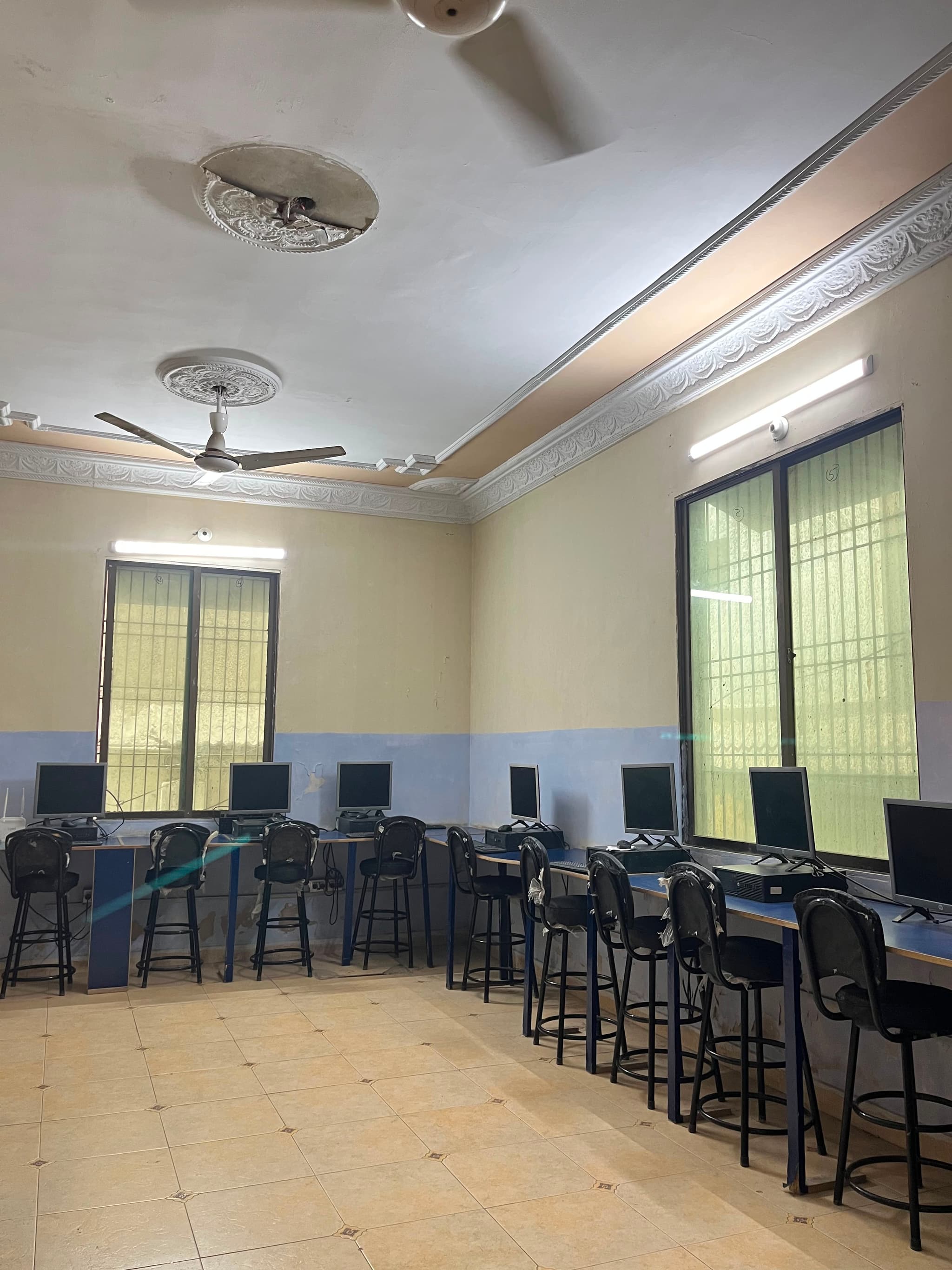 Computer lab at TH Grammar School